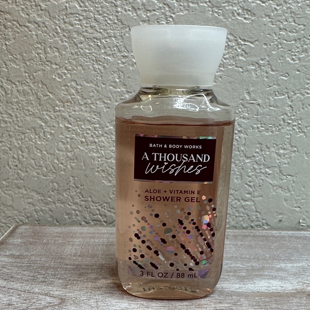 $5 🌙 Bath & Body Works A Thousand Wishes Shower Gel NEW
